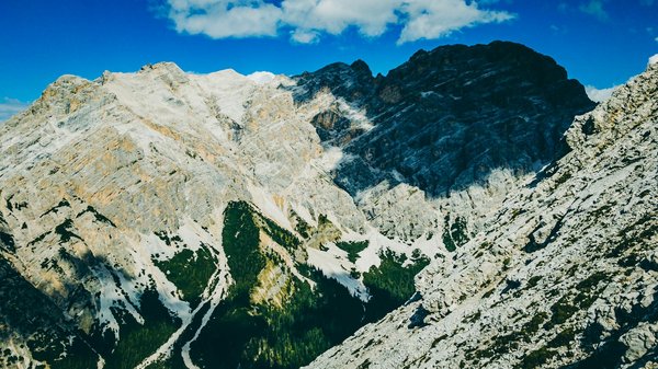 Uncover your ideal holiday home in wales for an unforgettable eisteddfod festival adventure!